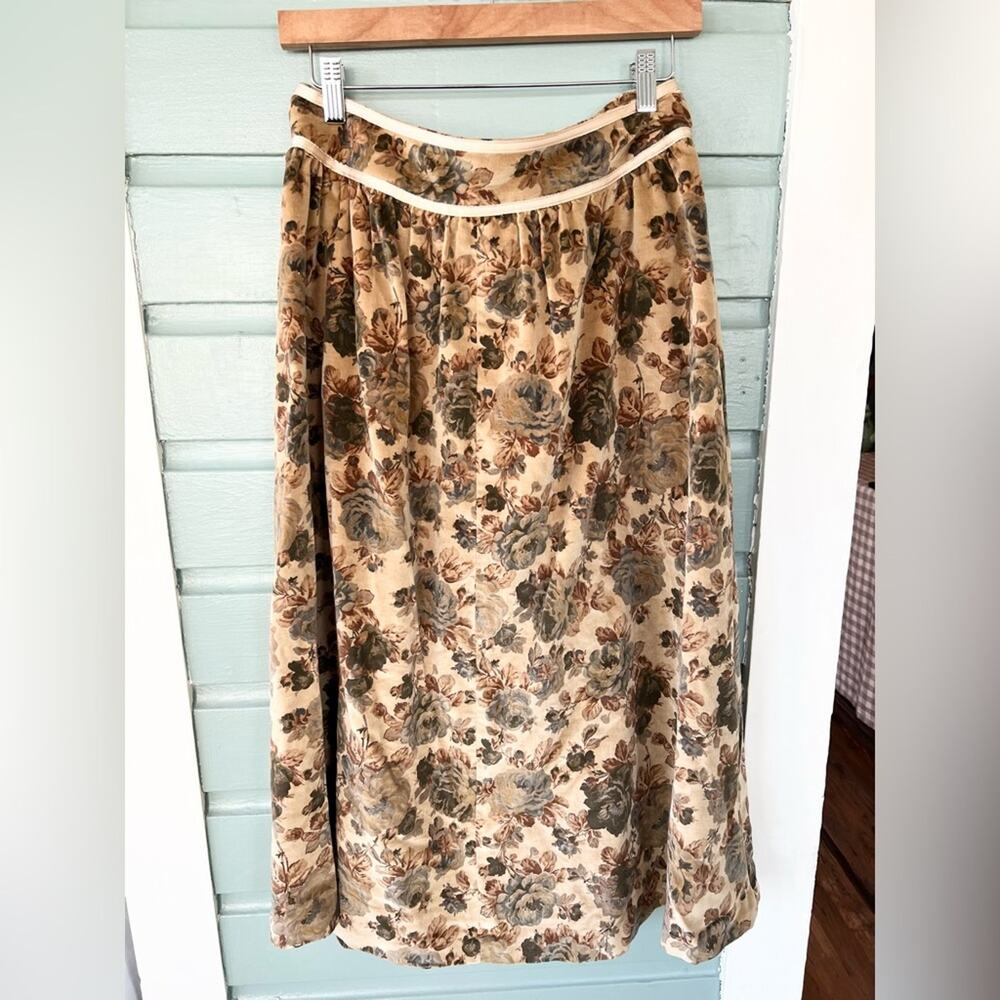 Vintage Cream Floral Midi Skirt